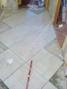 Costul de stabilire placi pe metru pătrat de la Moscova și regiunea Moscova, iar în 2016 prețul faianțarul de master privat (contra cost) Costul de stabilire placi pe metru pătrat de la Moscova și regiunea Moscova, iar în 2016 prețul faianțarul maestru privat