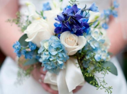 Nunta de culoare albastru și luminozitate romantică