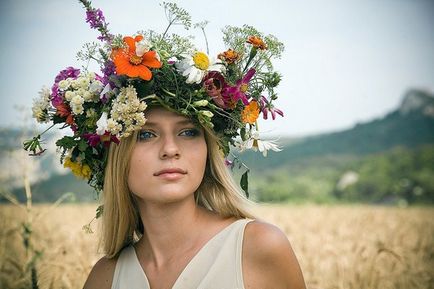 coroană de flori de nunta pe cap de flori, fotografii