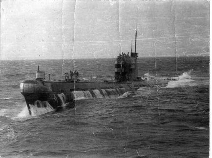 Condițiile de serviciu în submarine diesel de după război și submarine nucleare din prima generație Marina militară sovietică - Revista militara