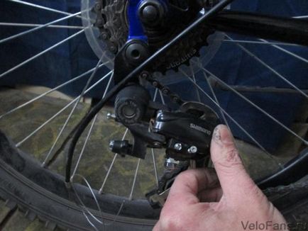 Setarea schimbătorului spate pe bicicleta și înlocuirea acestuia