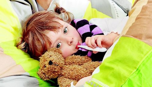 як лікувати дитину при перших ознаках застуди