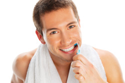лікувати карієс на зубах