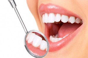 як лікувати карієс корінних зубів