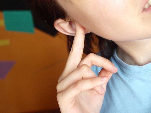 як лікувати закладені вуха при застуді