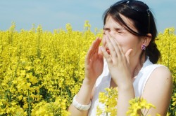 як лікувати нежить вагітній жінці