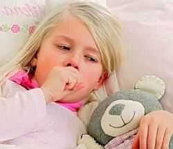 дитина діти гавкаючий кашель лікувати як ніж ліки що робити