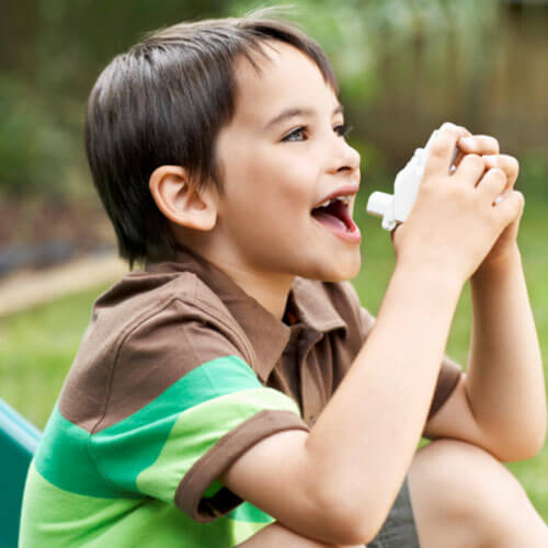 вилікувати астму у дитини