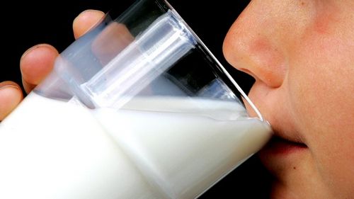лікувати алергію на молоко