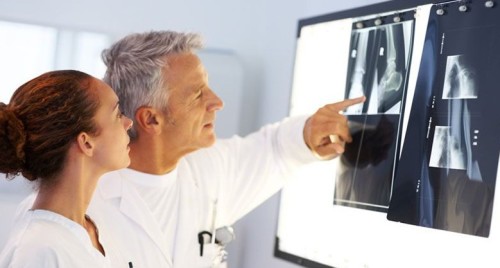 як лікувати остеопороз вибір лікаря ознаки діагностика